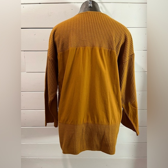 💛 LAURÈL – Bi-Material Mustard Top (Size 38) - Picture 12 of 13